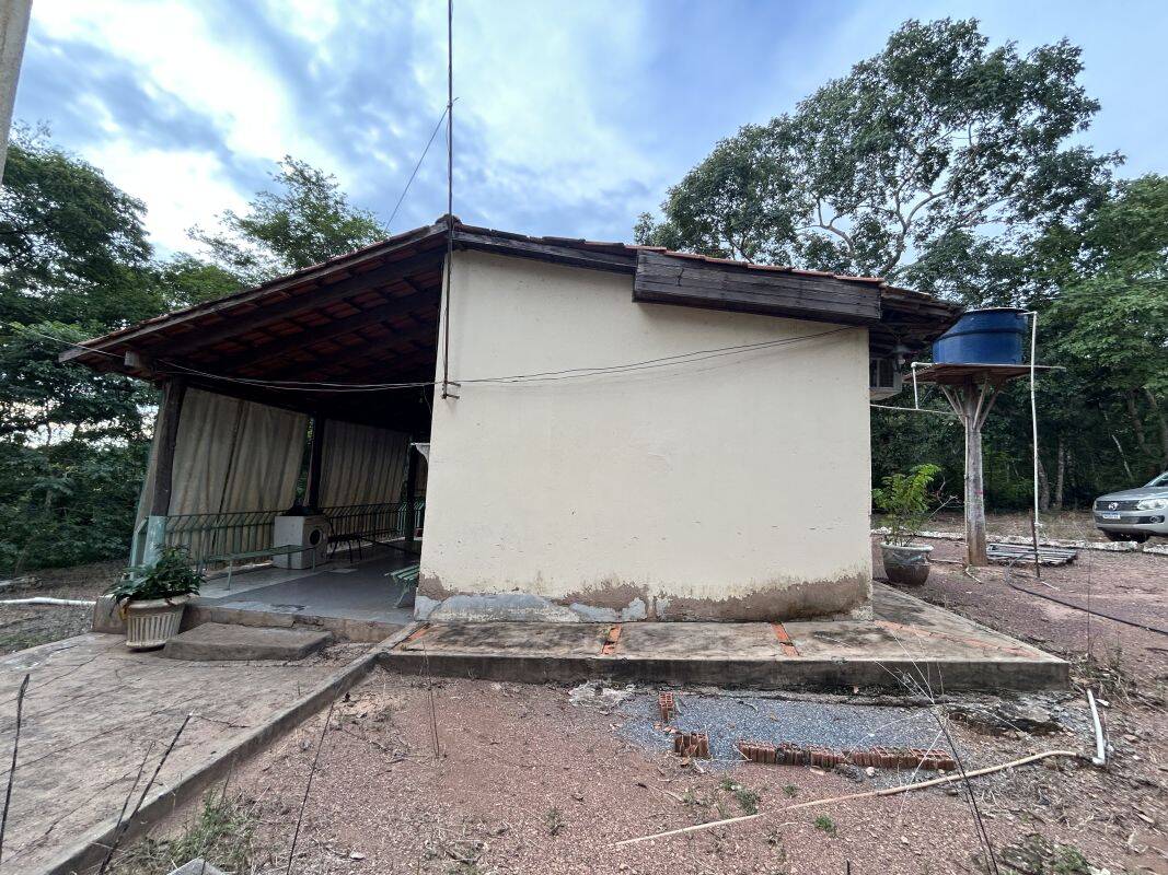 Sítio, 3 quartos, 20 m² - Foto 1