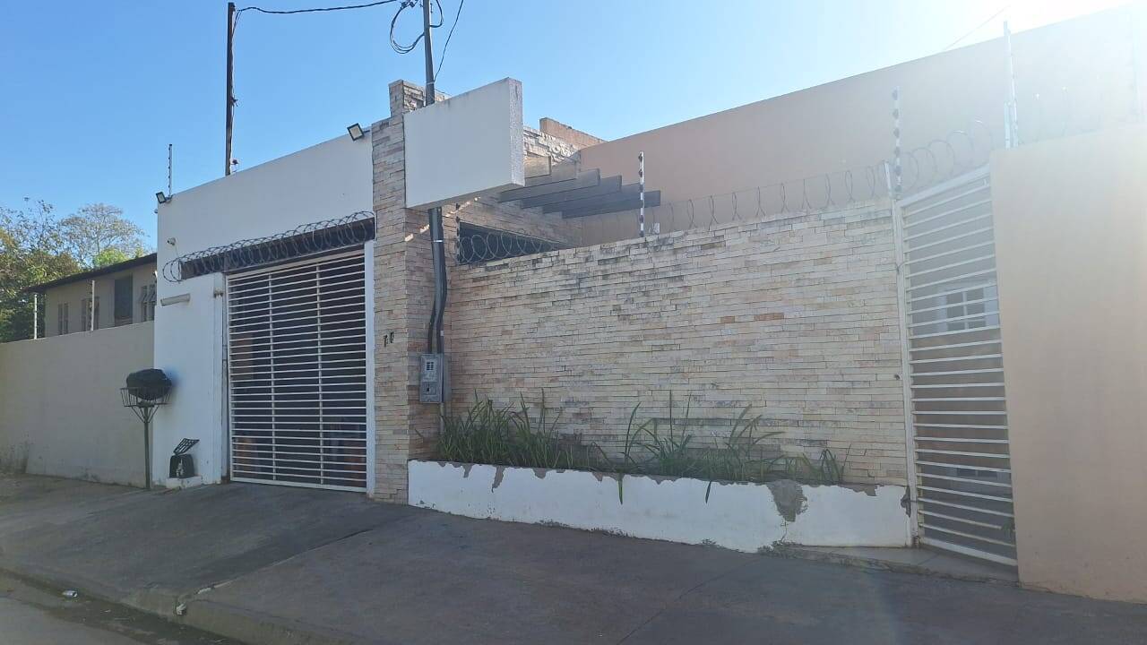 Casa, 2 quartos, 150 m² - Foto 2