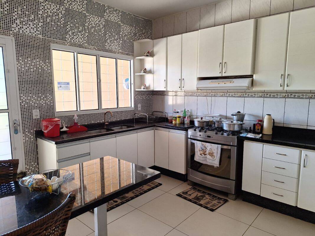 Casa, 2 quartos, 150 m² - Foto 8