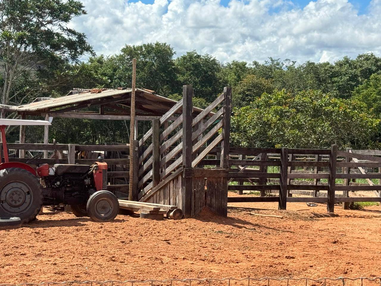 Fazenda, 1936 m² - Foto 1