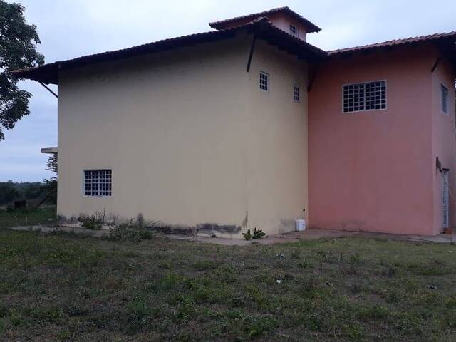 Venda em Área Rural de Cuiabá - Cuiabá