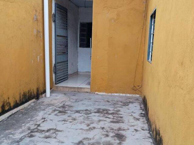 Casa para Venda em Cuiabá - 3