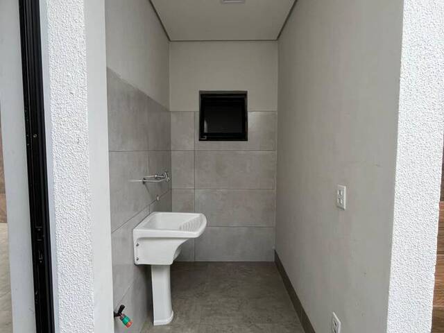 Casa em condomínio para Venda em Cuiabá - 4