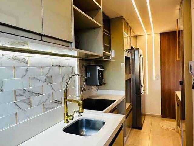 Apartamento para Venda em Cuiabá - 4